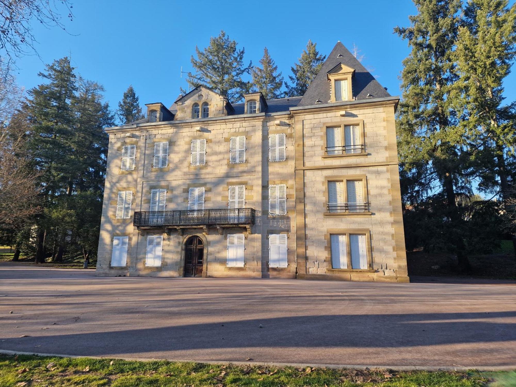 Chateau De Serignac Apartment Малемор Екстериор снимка