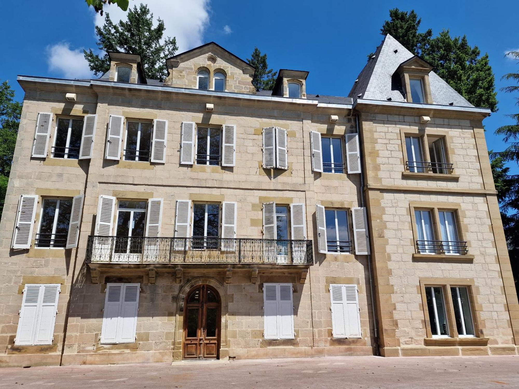 Chateau De Serignac Apartment Малемор Екстериор снимка